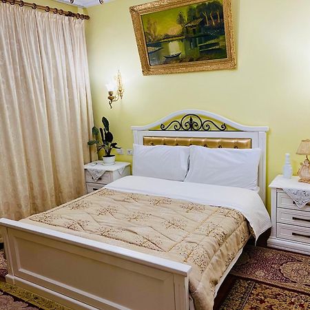 Villa Parku Rinia Korcza Zewnętrze zdjęcie