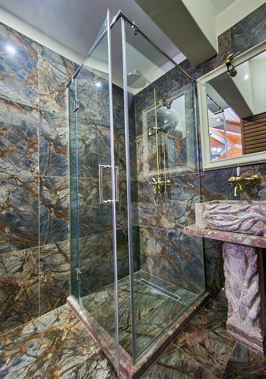Villa Parku Rinia Korcza Zewnętrze zdjęcie